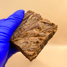 Load image into Gallery viewer, Lotus Biscoff brownie slice
