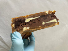 Load image into Gallery viewer, Terrys chocolate orange cookie pie slice
