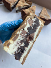 Load image into Gallery viewer, White Chocolate Cookie Dough Pie
